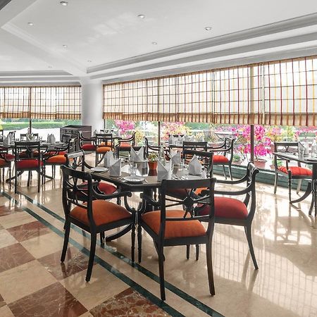 Sarovar Portico Surajkund Új-Delhi Kültér fotó